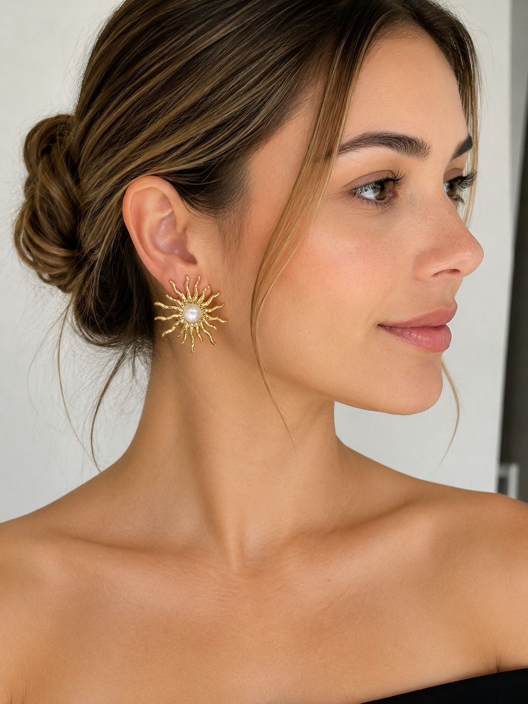 Pendientes Sol Dorado con Perla de Acero Inoxidable | Trapío