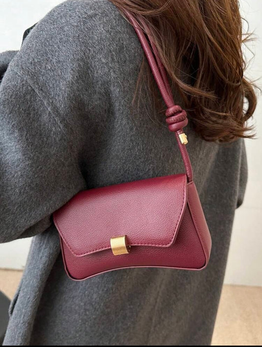 Bolso burdeos rectangular