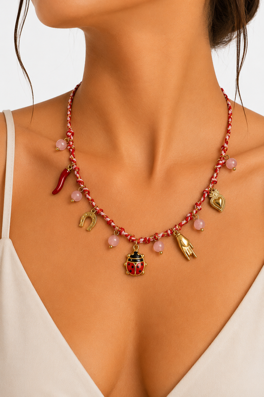 Collar Amuletos de la Suerte Rojo y Dorado – Trapío
