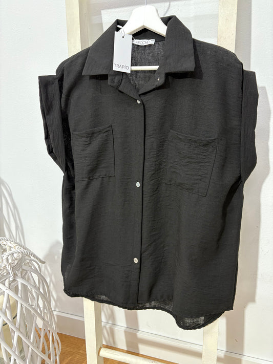 Camisa sisa negra