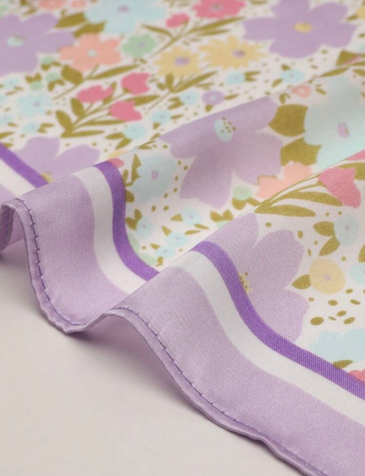 Pañuelo cuello lila