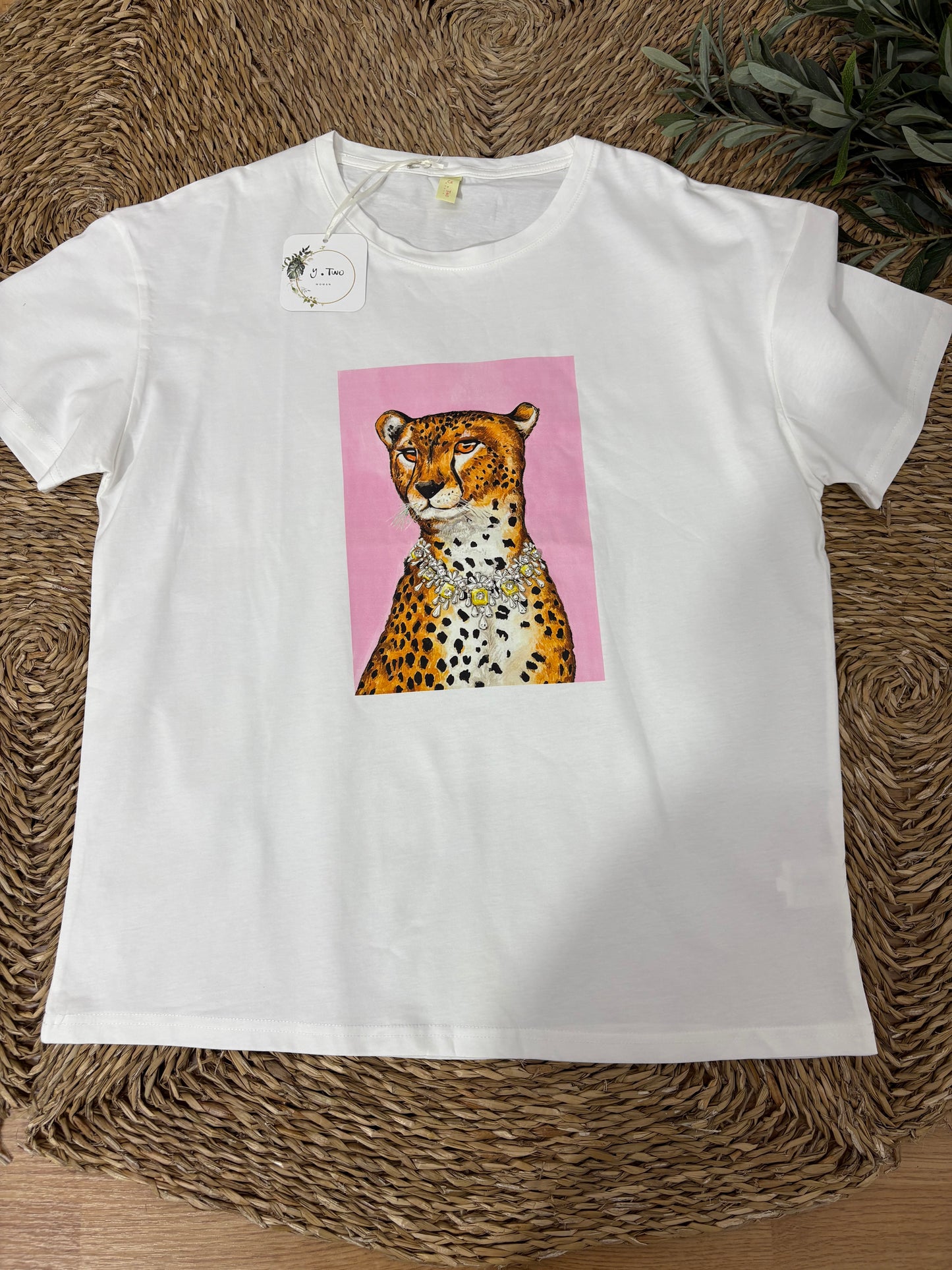 Camiseta algodón leopardo pedrería rosa curvy