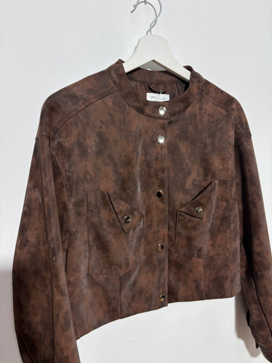 Chaqueta tipo bomber con botones metálicos de mujer  marrón chocolate – Trapío
