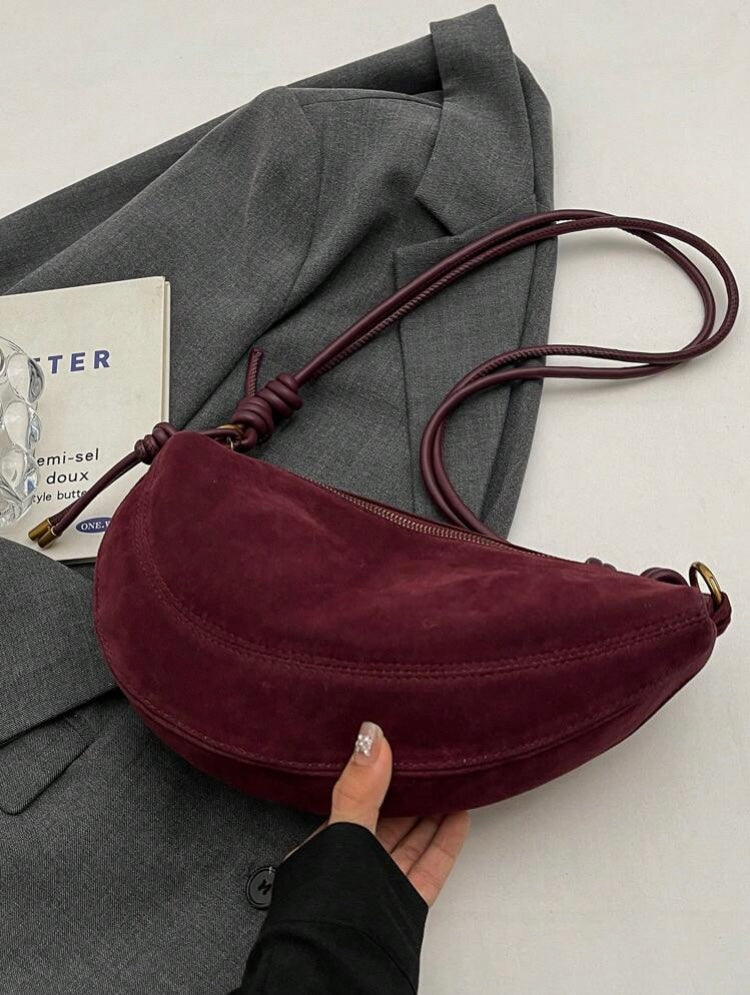 Bolso burdeos medialuna antelina