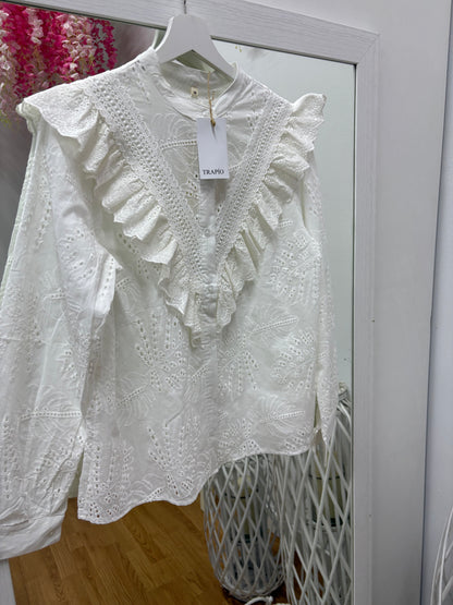 Camisa mujer volantes calada